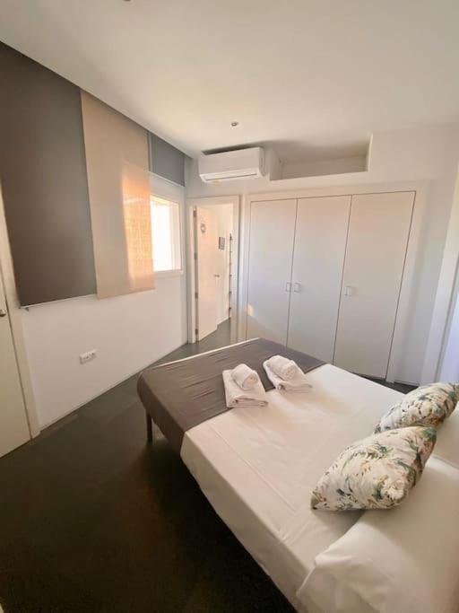 LovelyLoft Castillo