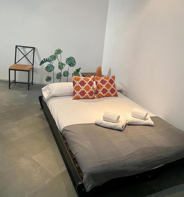 LovelyLoft Castillo