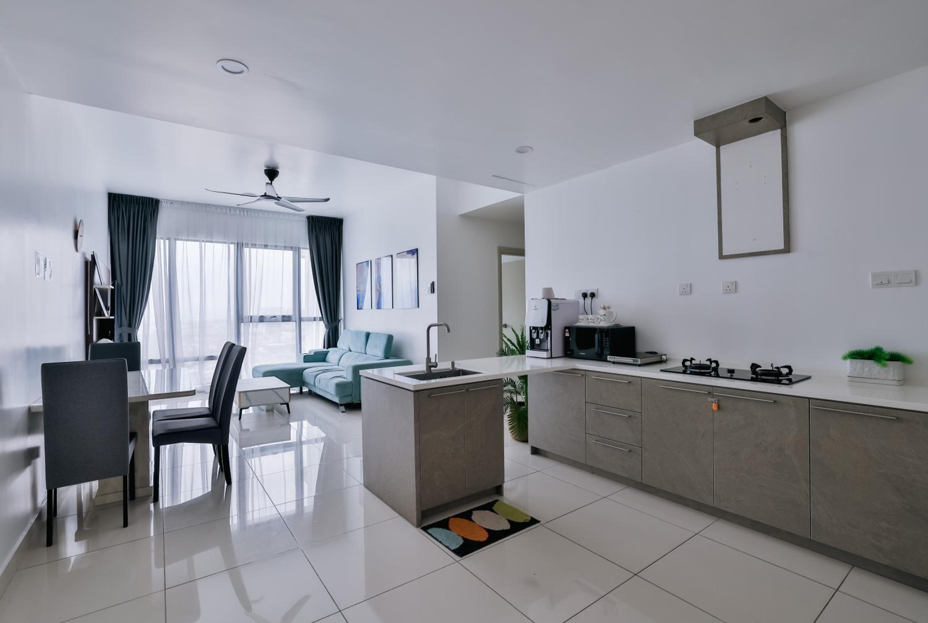 Comfortable 2BR Mosaic Mid Valley Southkey 5-6 Pax