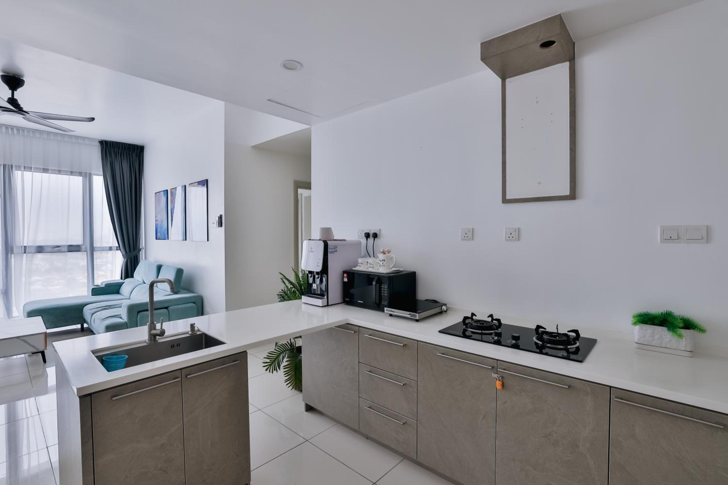 Comfortable 2BR Mosaic Mid Valley Southkey 5-6 Pax