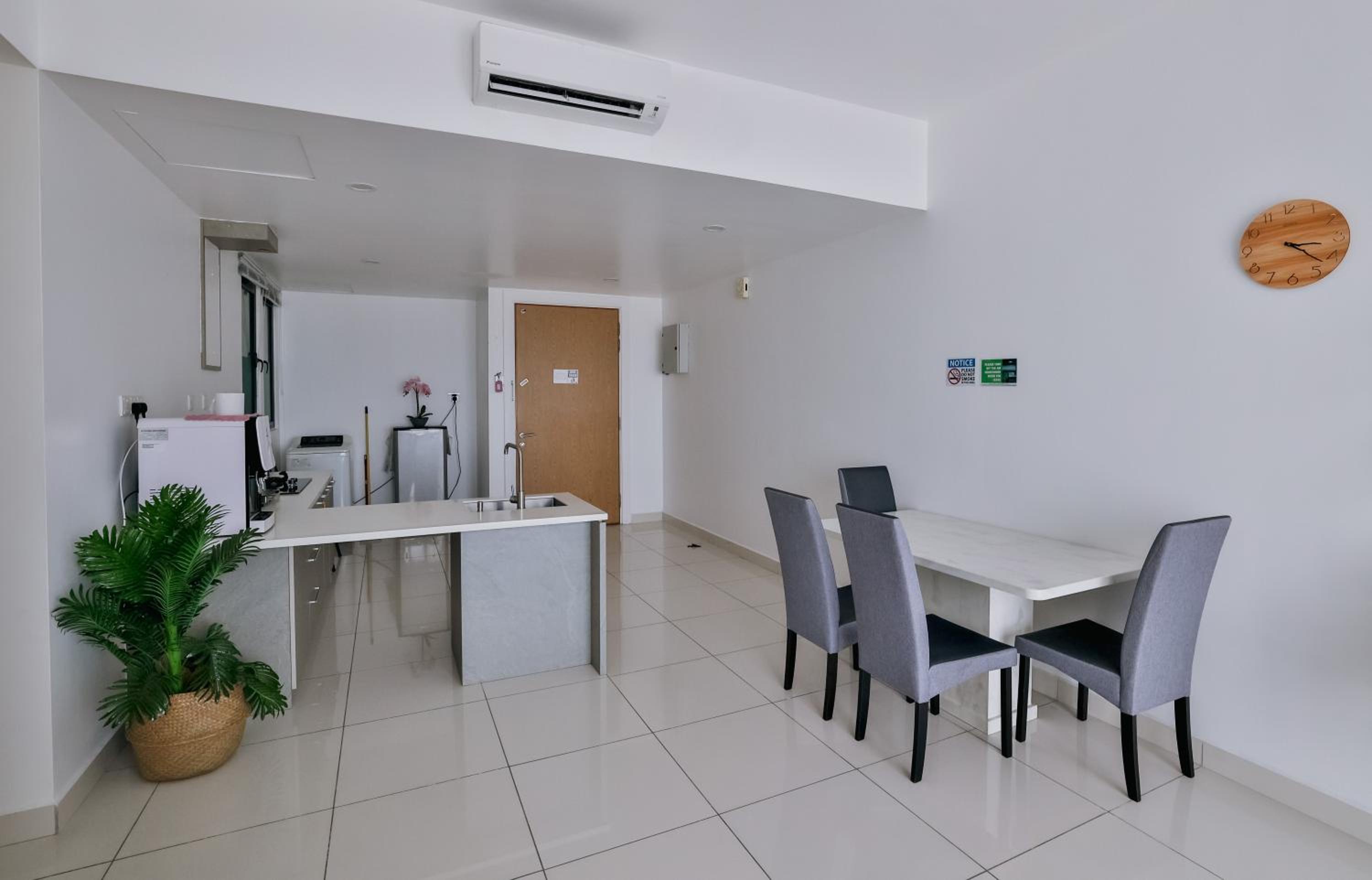 Comfortable 2BR Mosaic Mid Valley Southkey 5-6 Pax