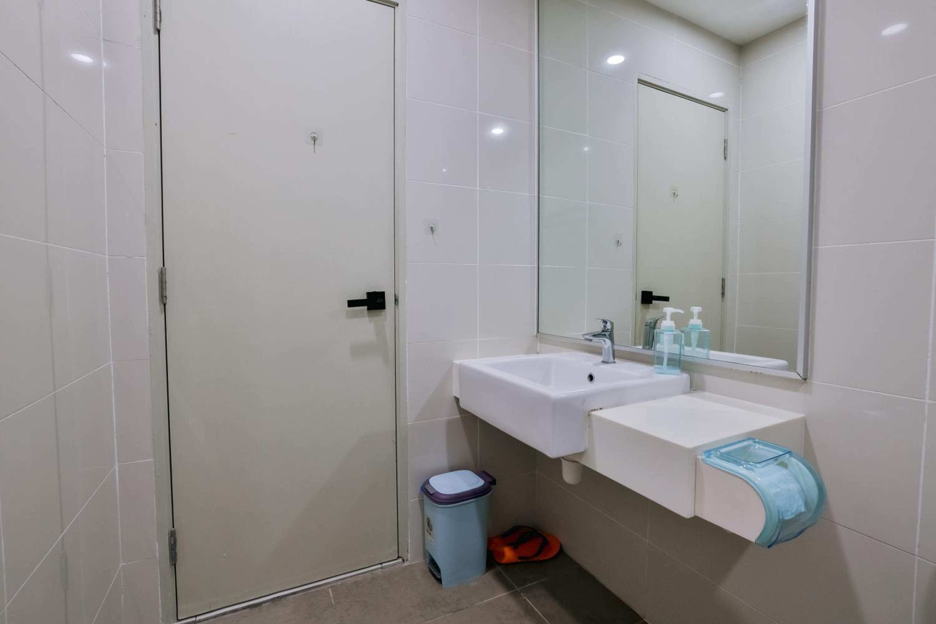 Comfortable 2BR Mosaic Mid Valley Southkey 5-6 Pax