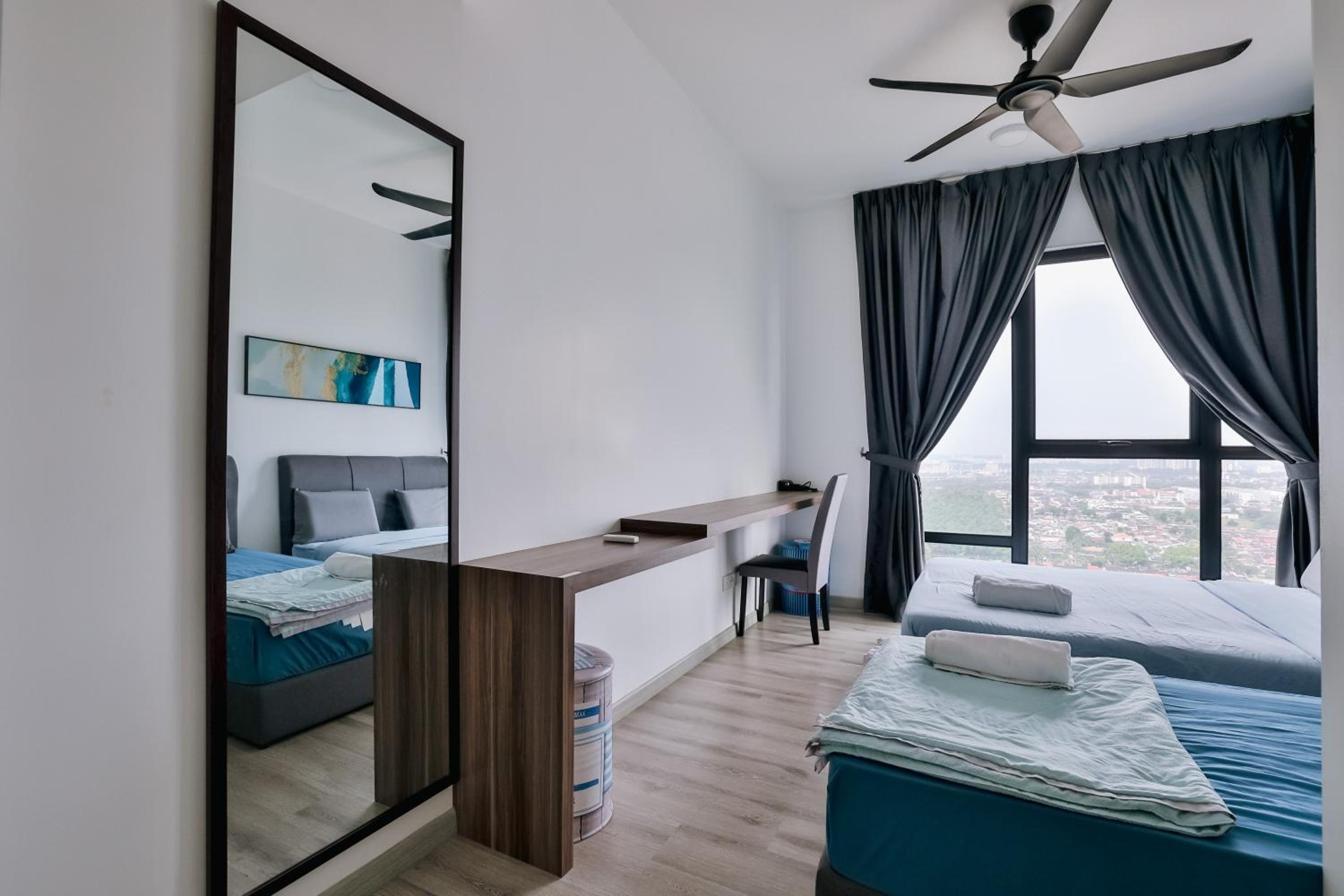 Comfortable 2BR Mosaic Mid Valley Southkey 5-6 Pax