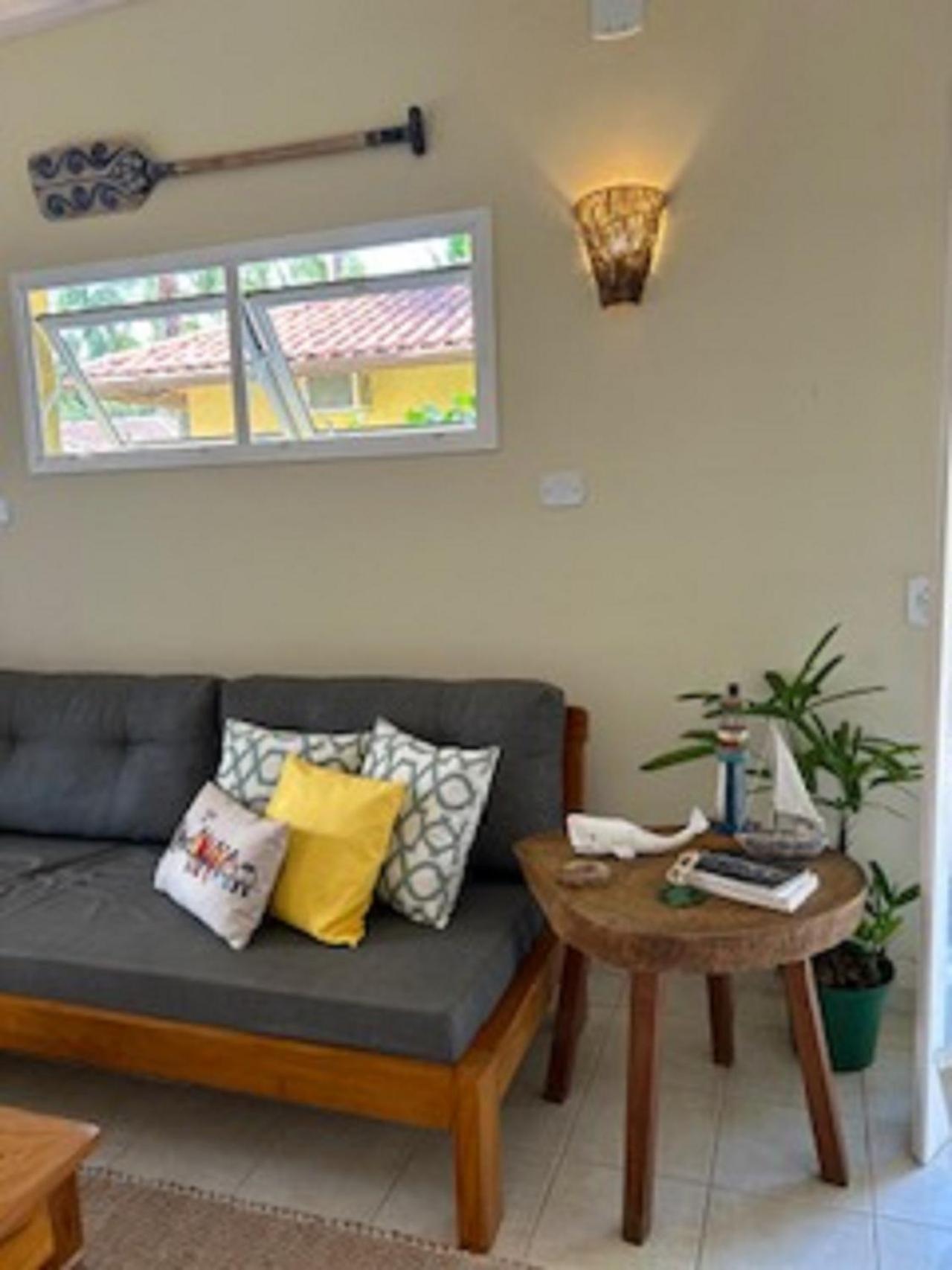 Condomínio Residencial Estoril - Casa térrea - 500m da praia de Boiçucanga