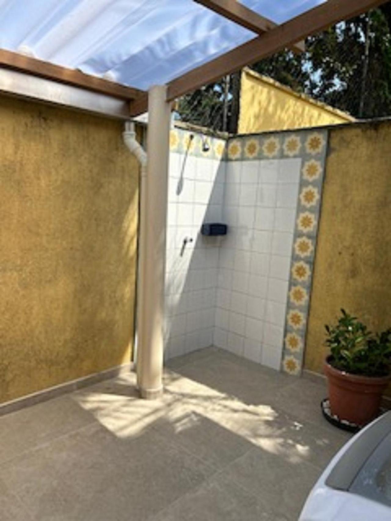 Condomínio Residencial Estoril - Casa térrea - 500m da praia de Boiçucanga