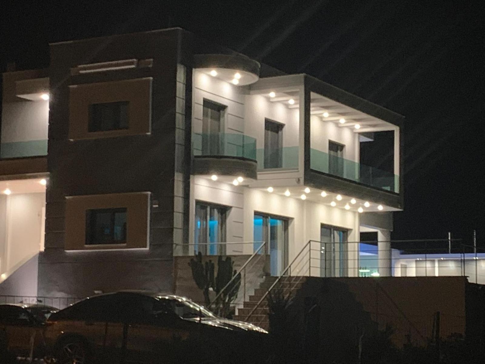 Maria Luxury Villa