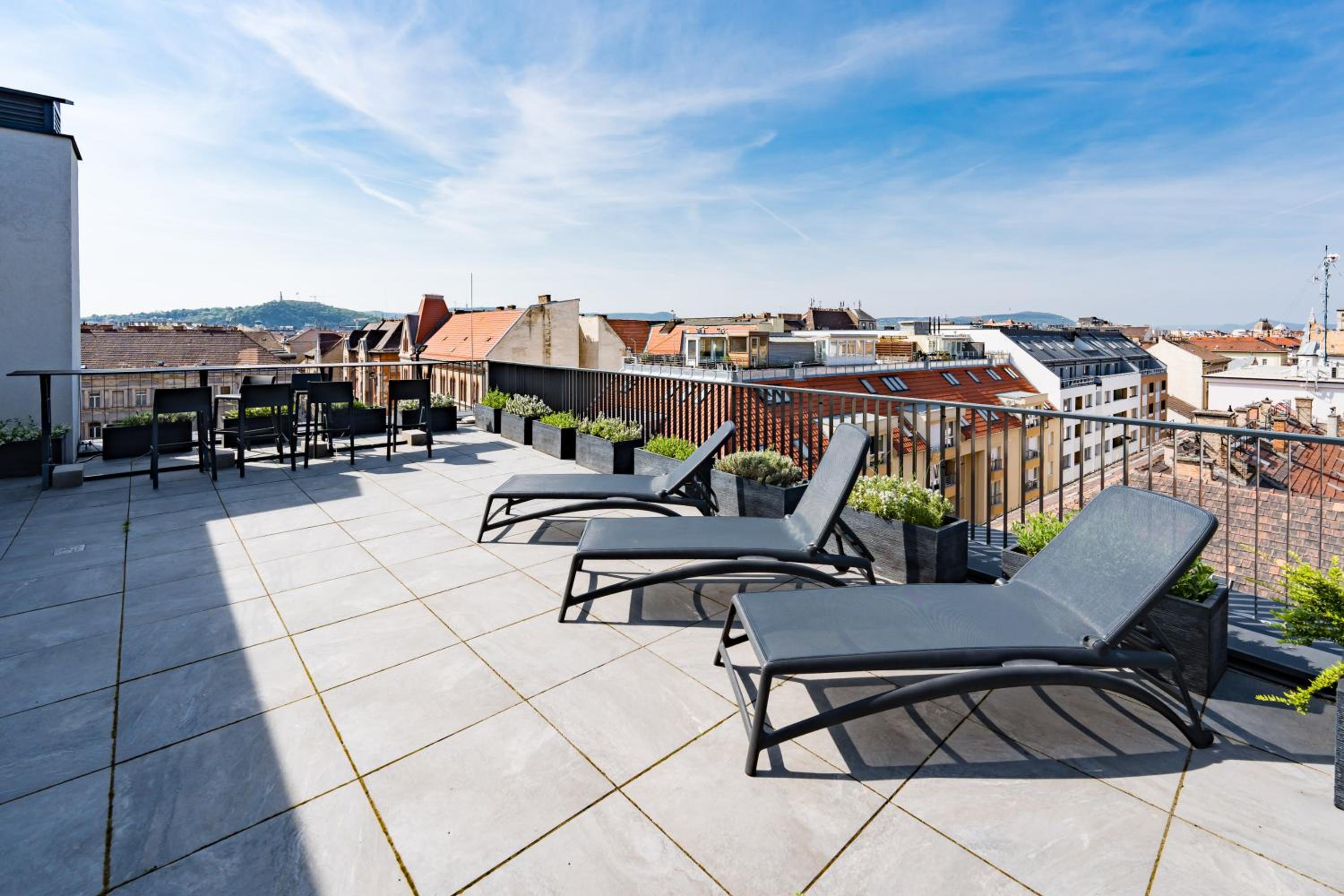 Brand New Modern Apartment-Balcony-Garage view 3