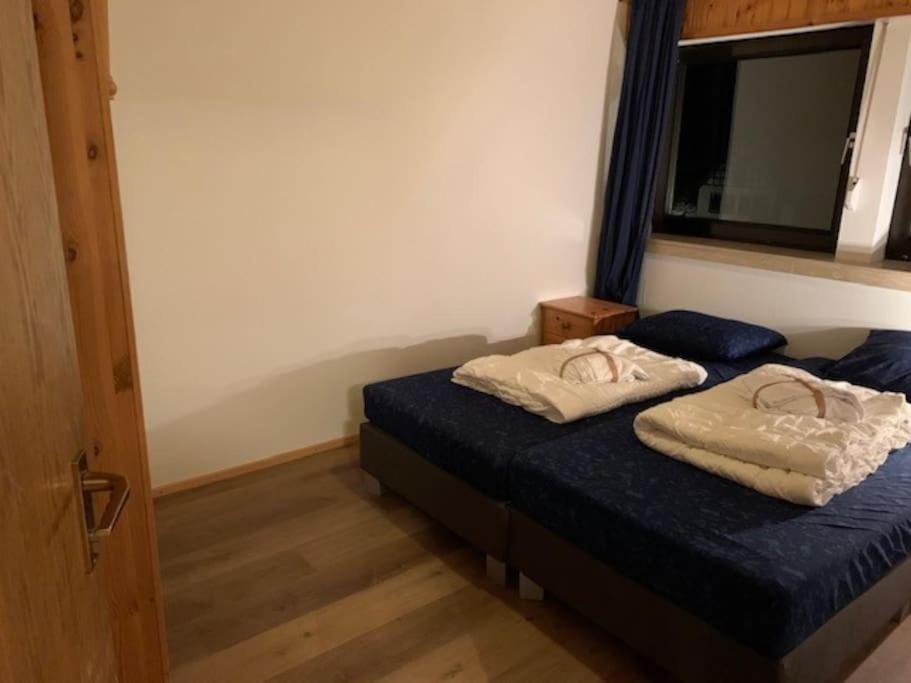Dubbel appartement tot 14 personen Westfeld view 4