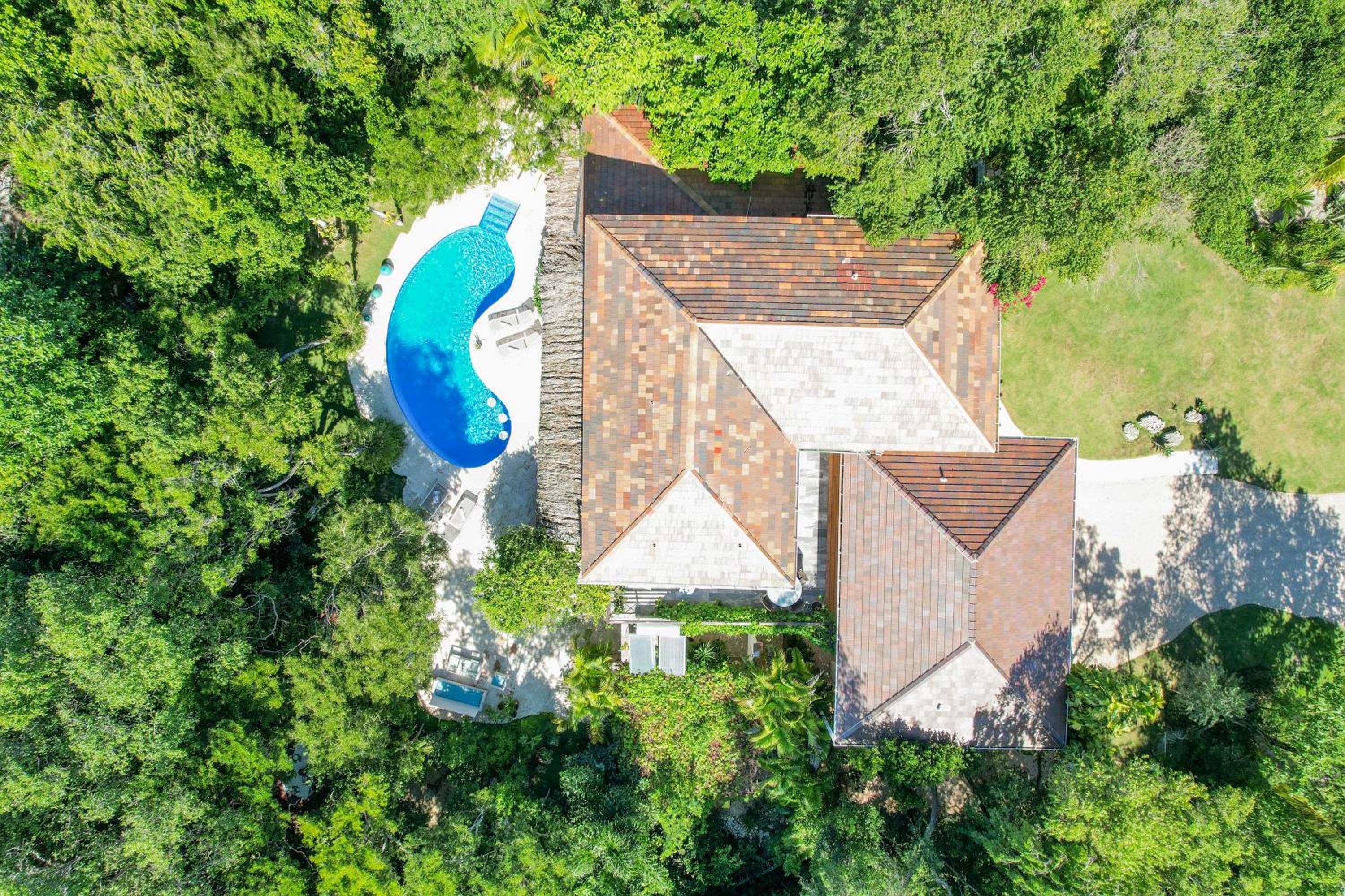 5-Bedroom Pool Villa for up to 10 people in Puntacana Resort & Club view 5