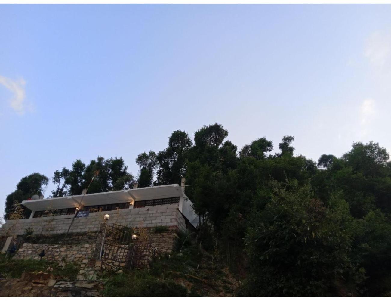 Jyotirlinga Resort, Guptkashi