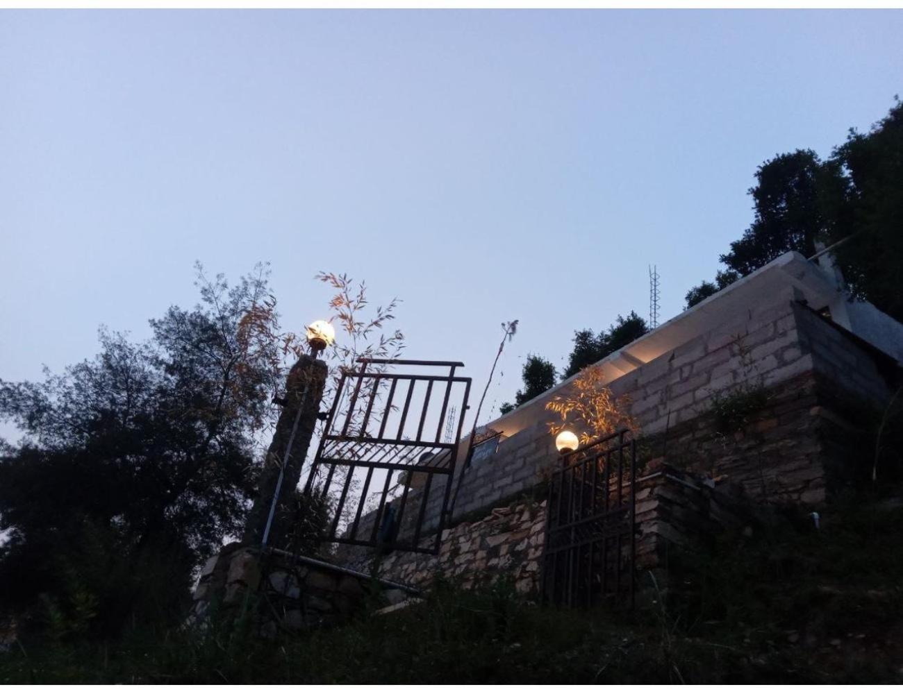 Jyotirlinga Resort, Guptkashi