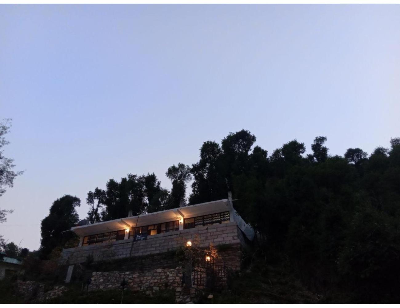 Jyotirlinga Resort, Guptkashi