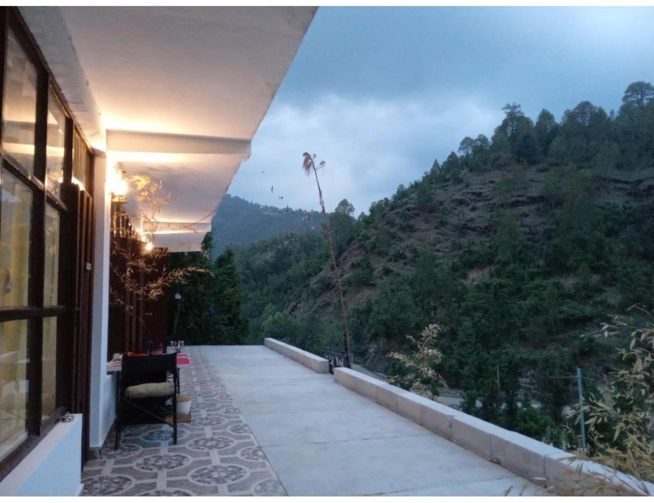Jyotirlinga Resort, Guptkashi