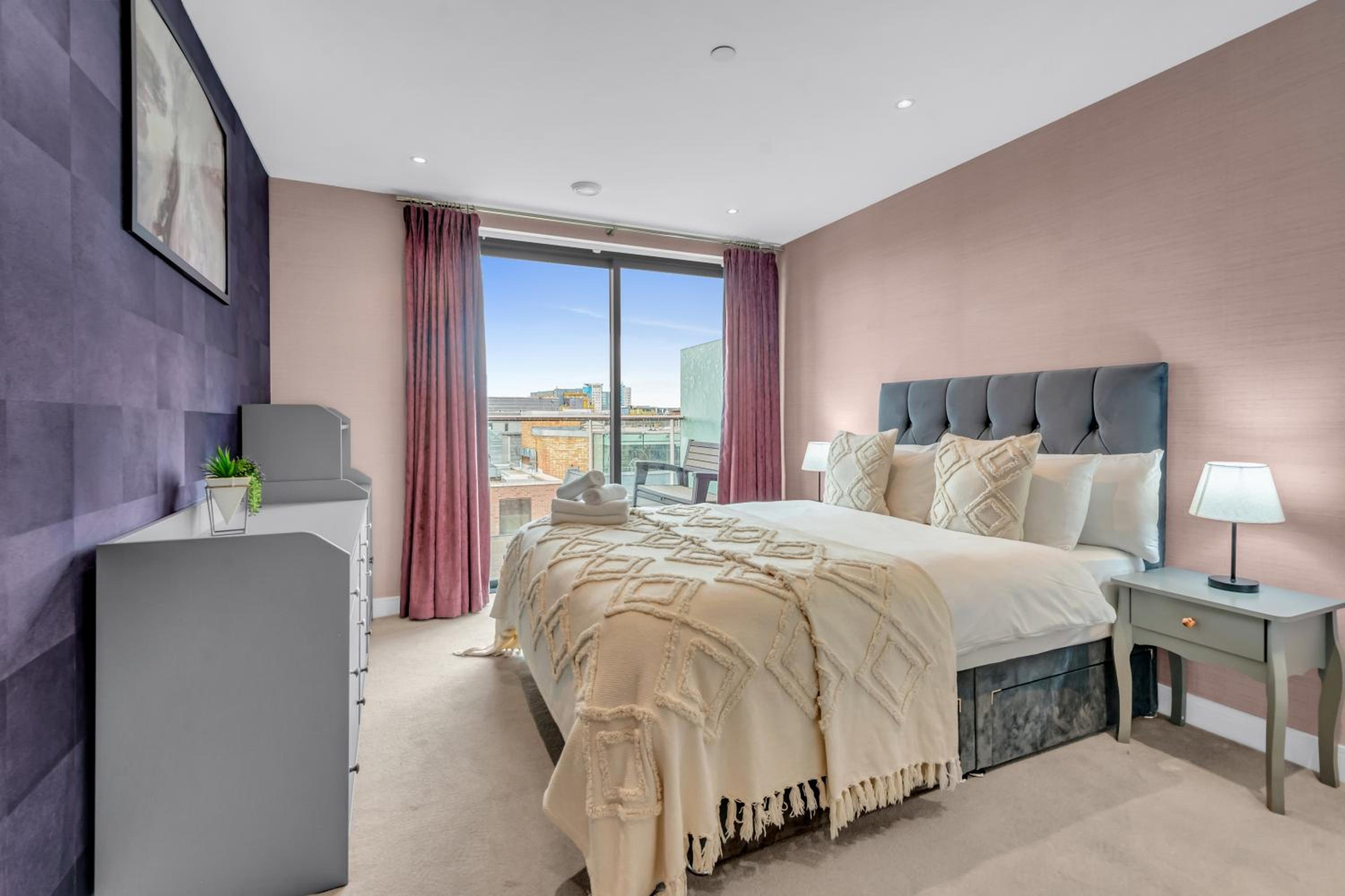 Commercial Street Apartment by MySquare