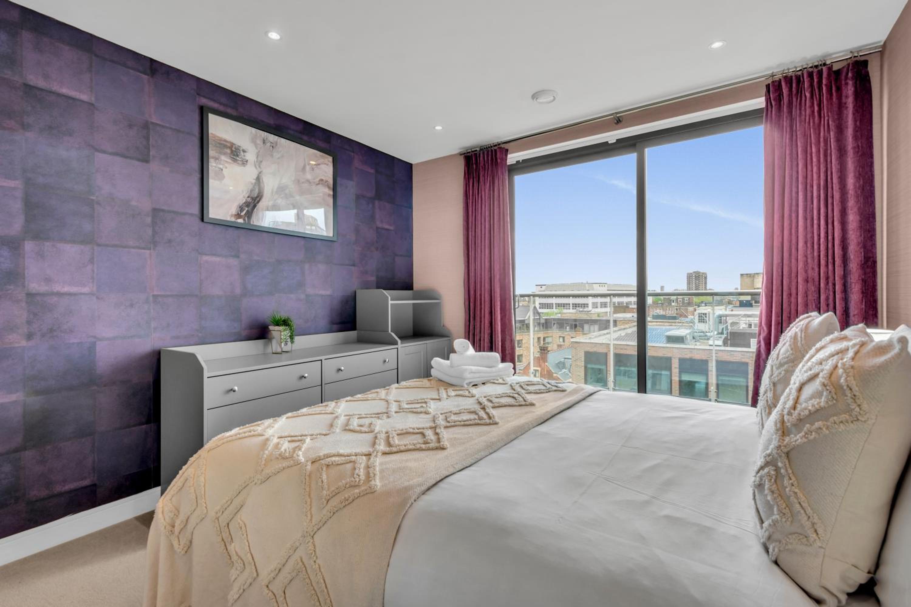 Commercial Street Apartment by MySquare