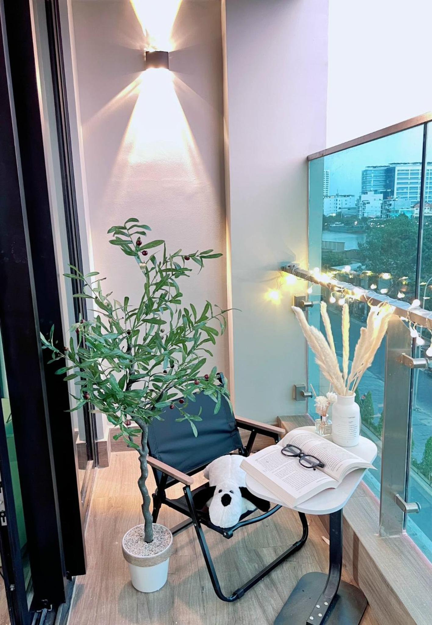 Luxury Delasol Studio- Free Infinity Pool- Near District 1- T-HOUSING