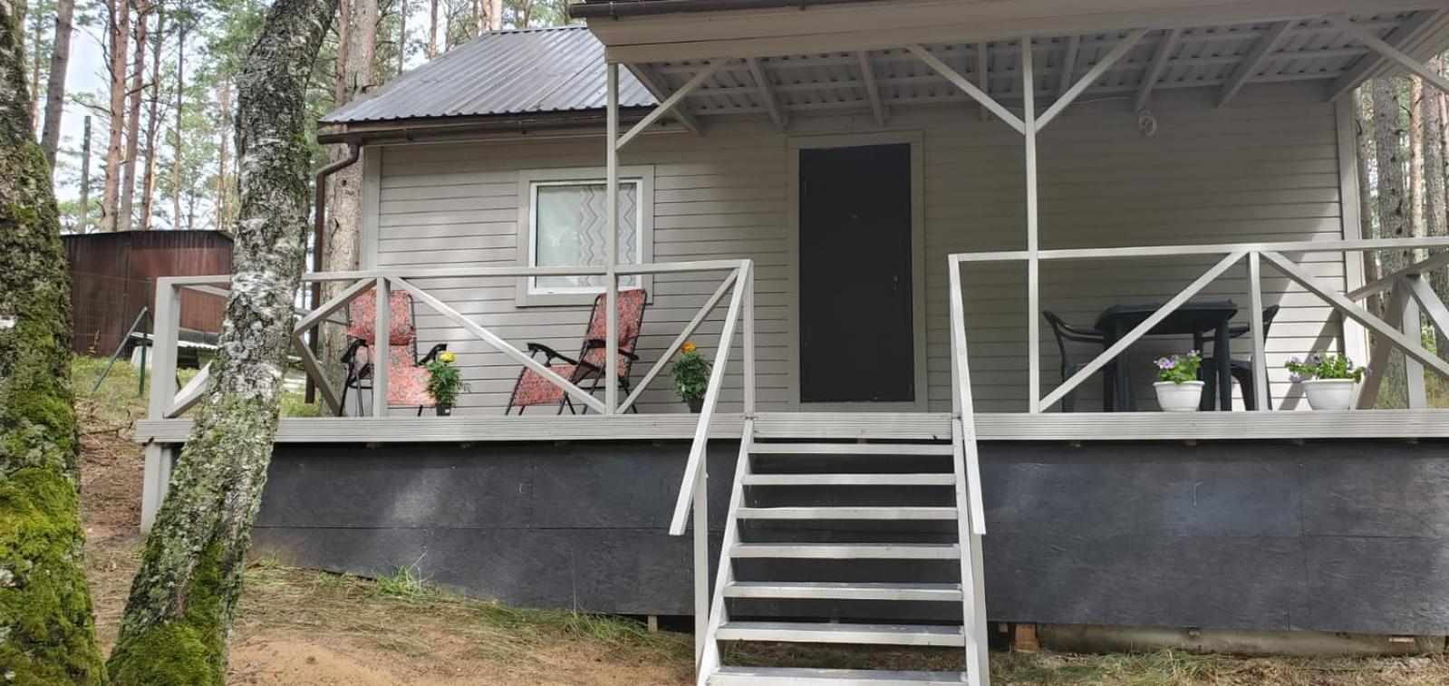Sunny house near the beach by the bay! view 4