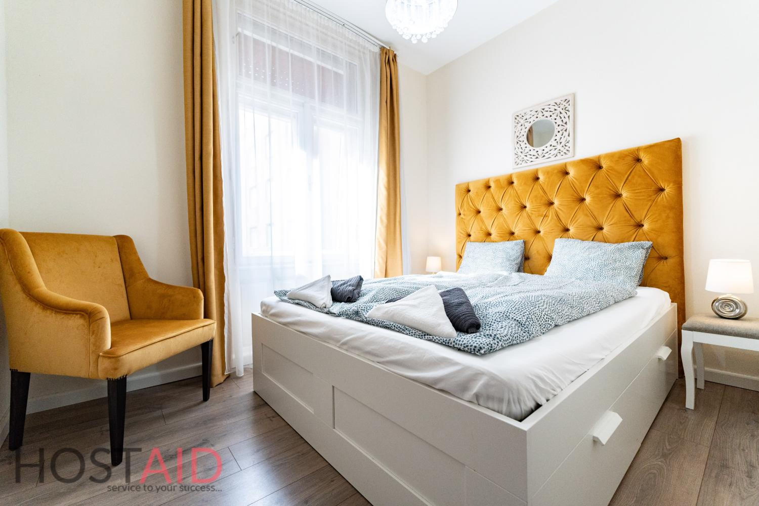DH30 Apartments - Budapest - hostAID view 3