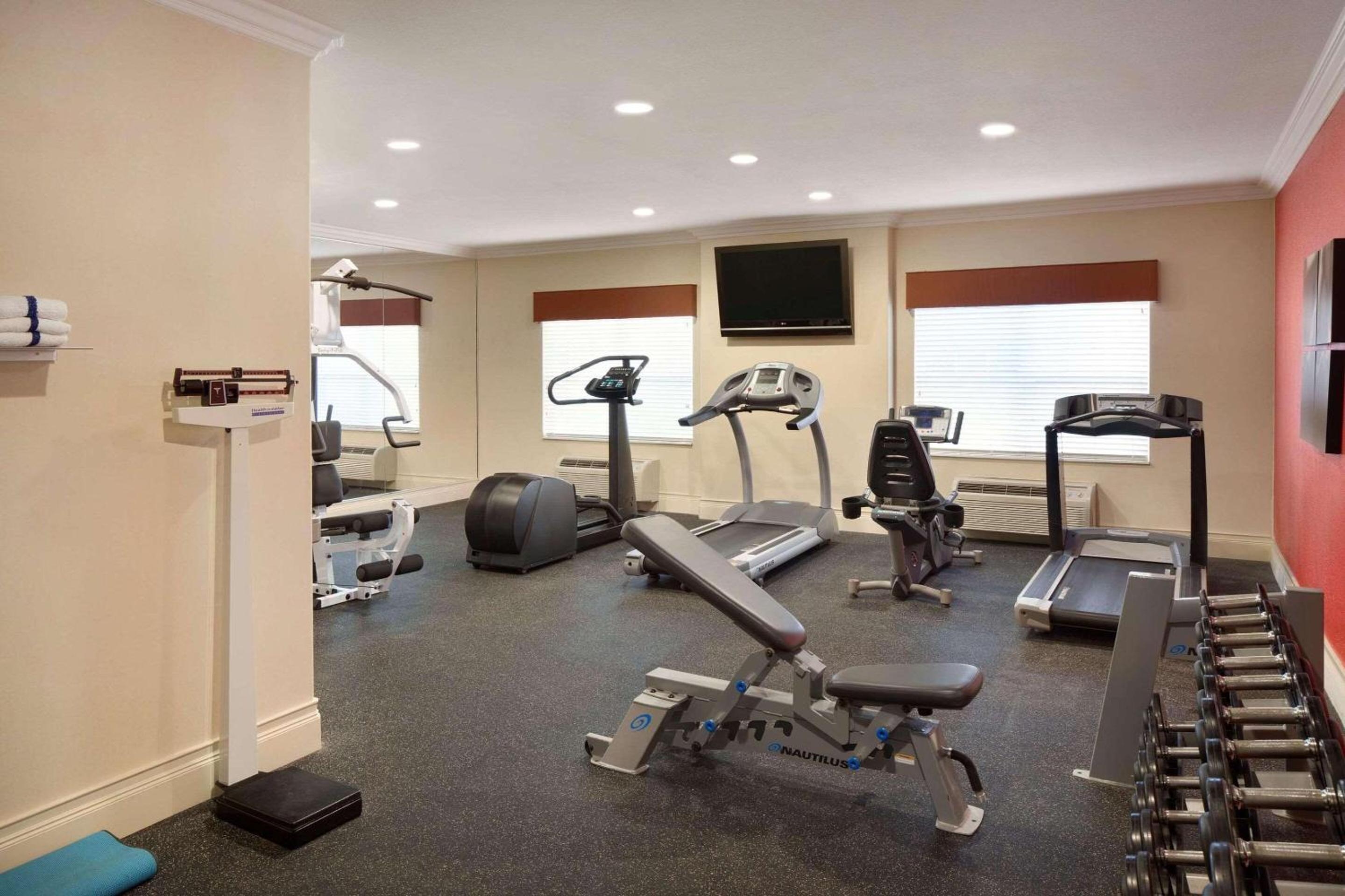 Country Inn & Suites by Radisson, Champaign North, IL, Fotografia 33