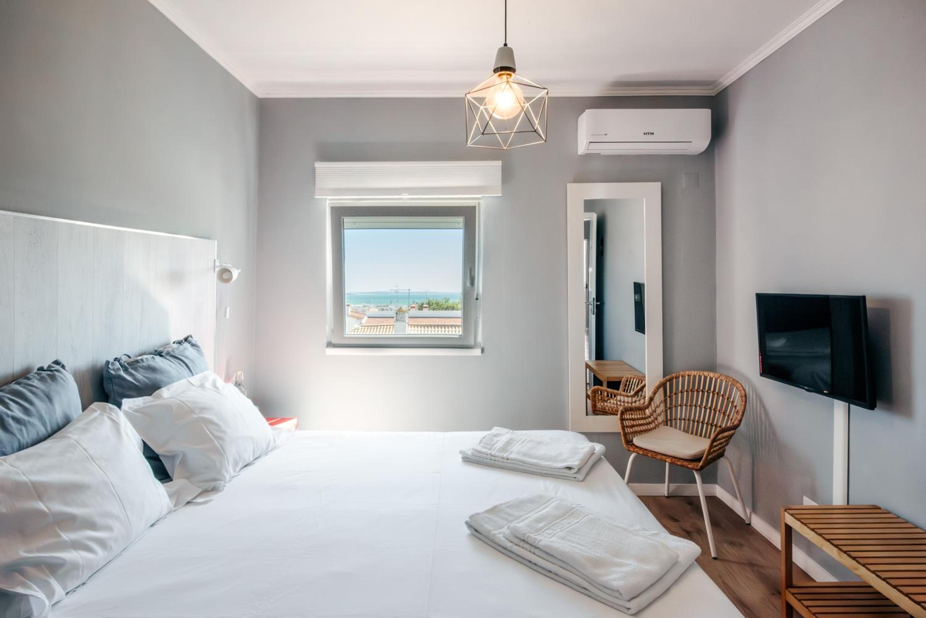 Lagos Uptown Bed & Breakfast