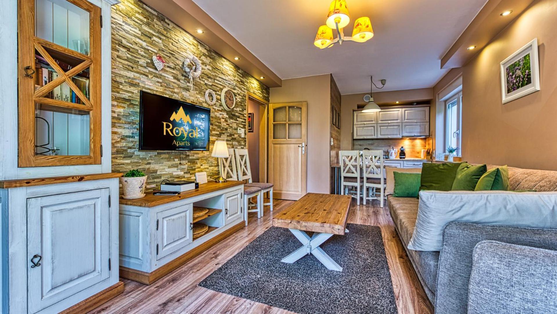 Apartamenty DWORCOWA Centrum by Royal Aparts