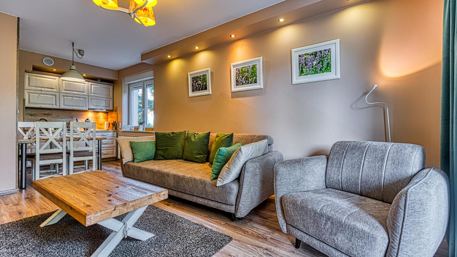 Apartamenty DWORCOWA Centrum by Royal Aparts