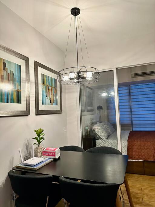 Heiwa 1BR Couple Condo at Makati