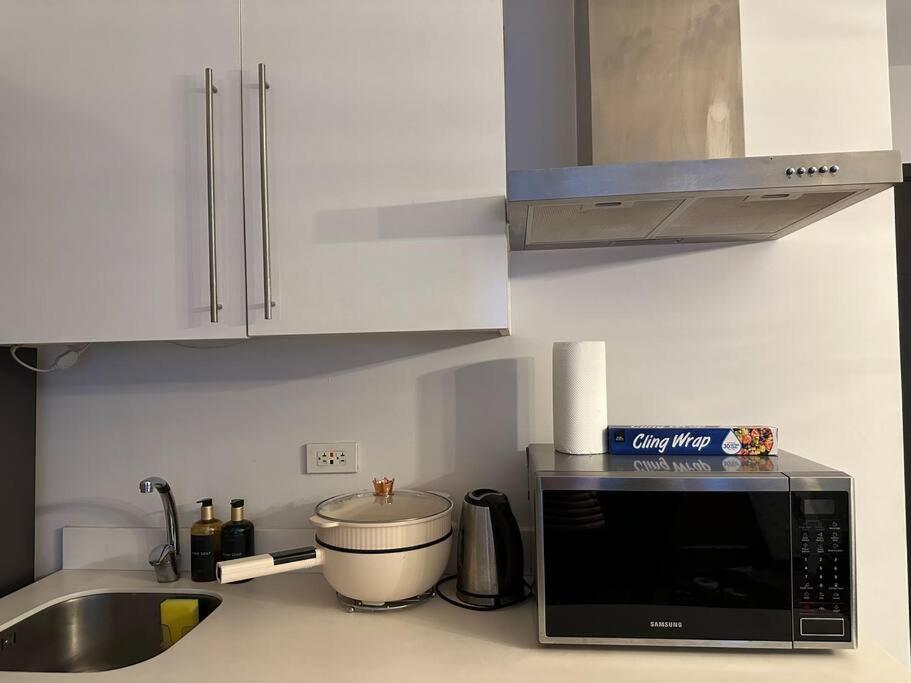 Heiwa 1BR Couple Condo at Makati
