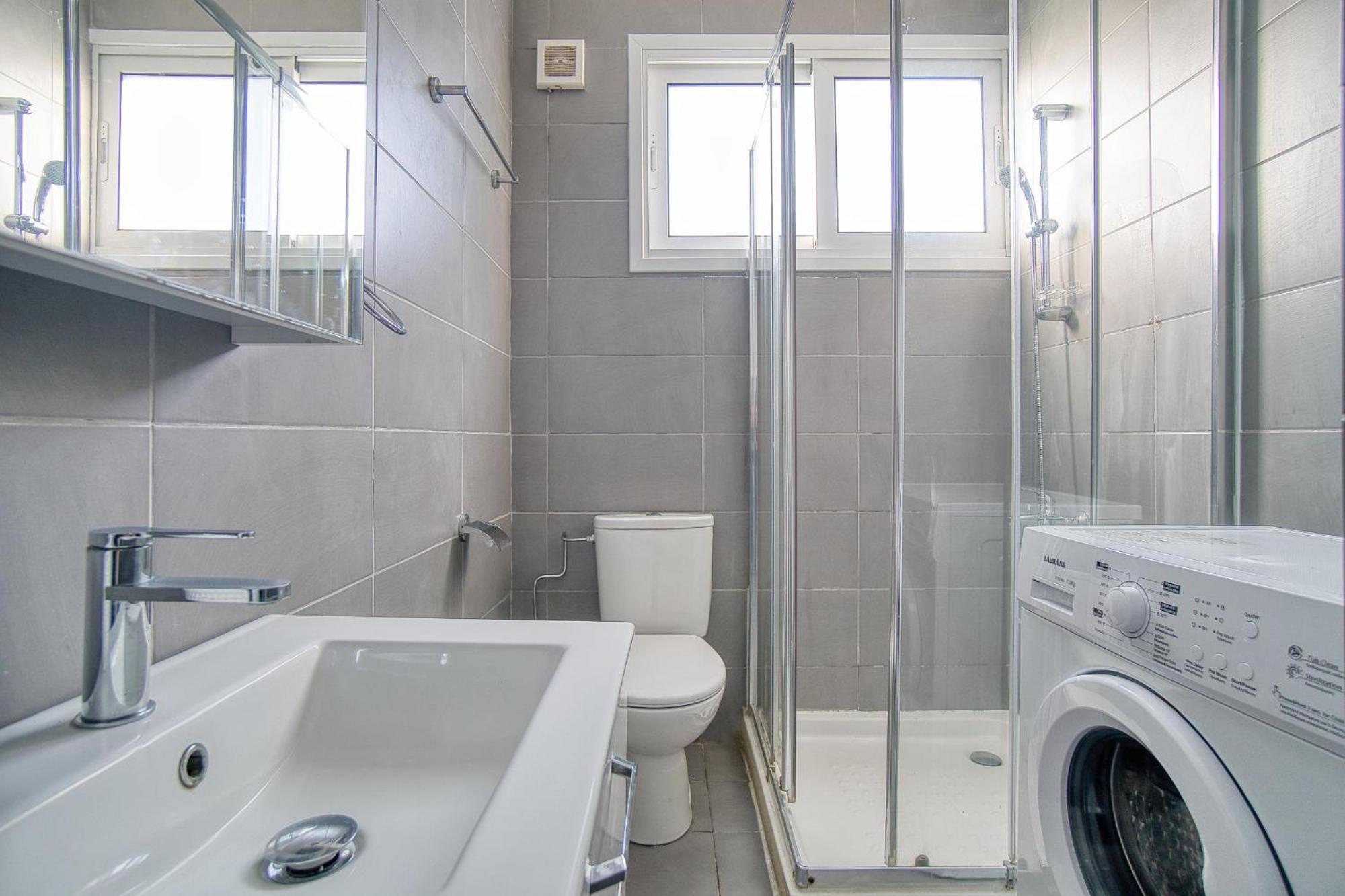 Olympic Lagoon 1 bed apartment