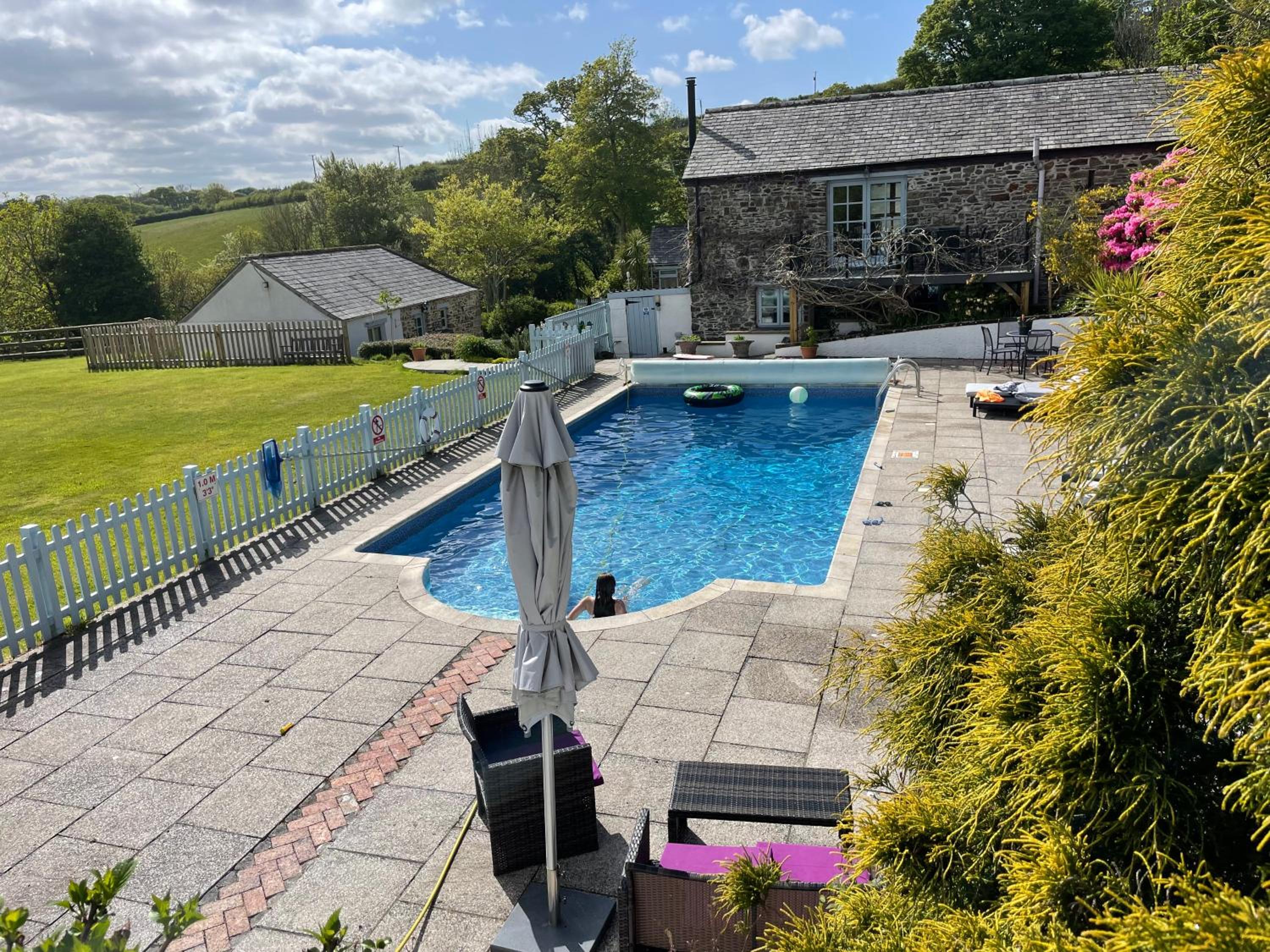 Siblyback Cottage