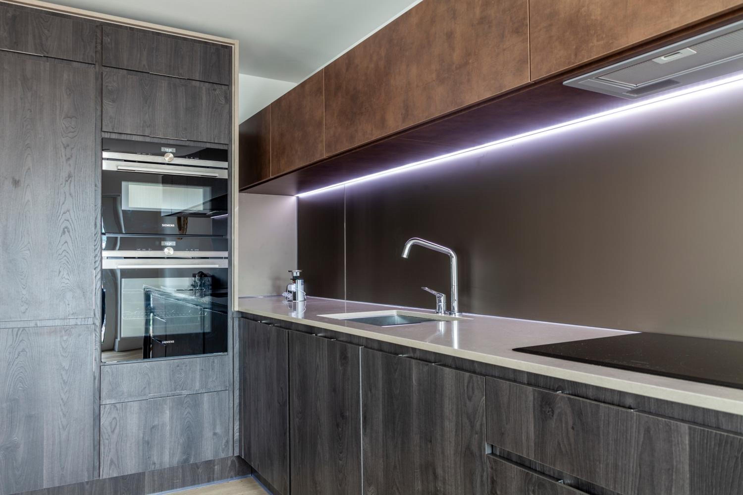 Stylish central 2BDR flat, comm garden I Smarthost