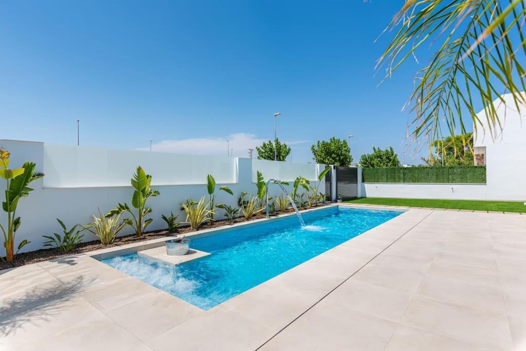 Luxury Villa Pilar De La Horadada