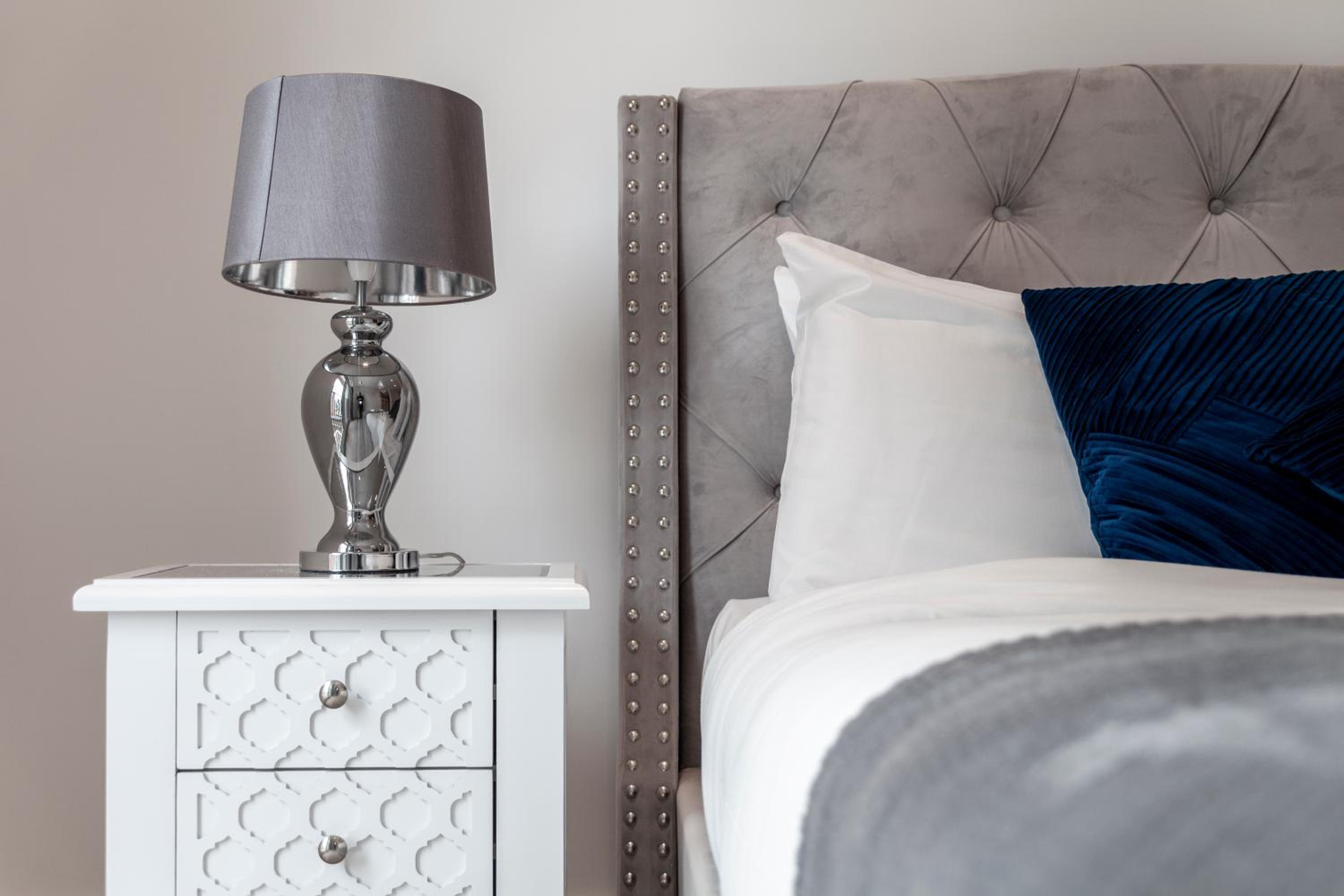 Stylish central 2BDR flat, comm garden I Smarthost