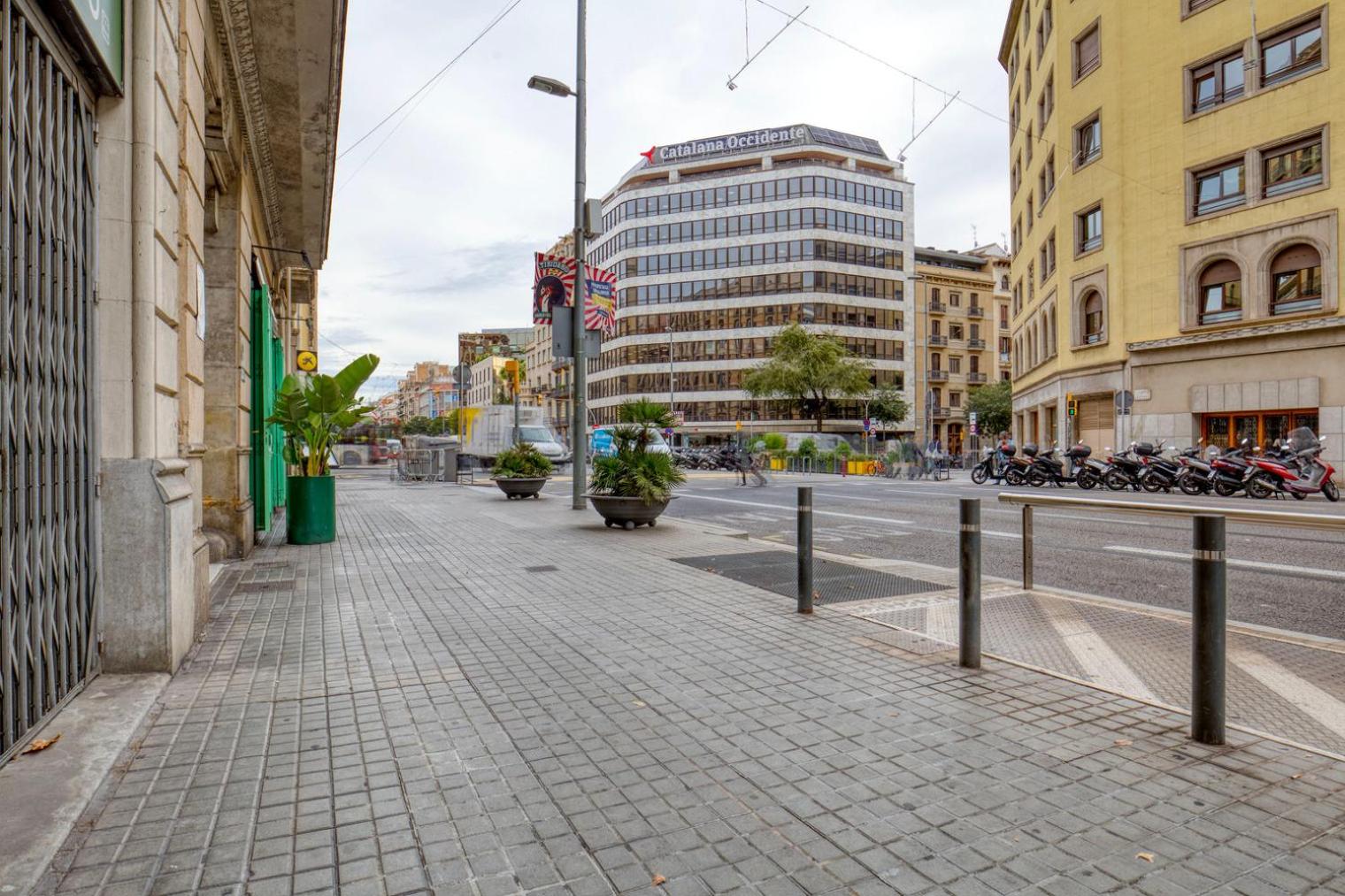 Blueground La Dreta de lEixample furnished BCN-112