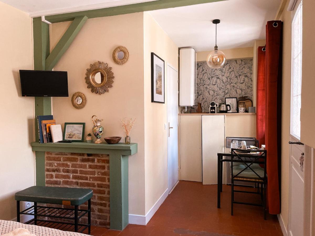 Clementines House Honfleur view 2