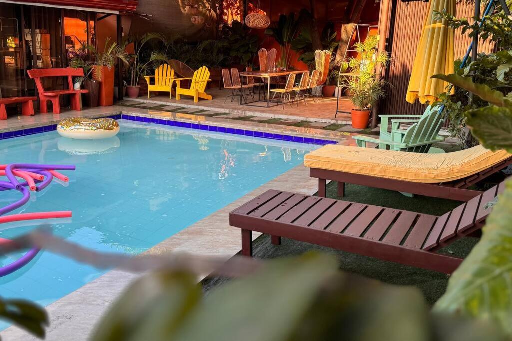 Bay Garden: Tropical Pool Villay