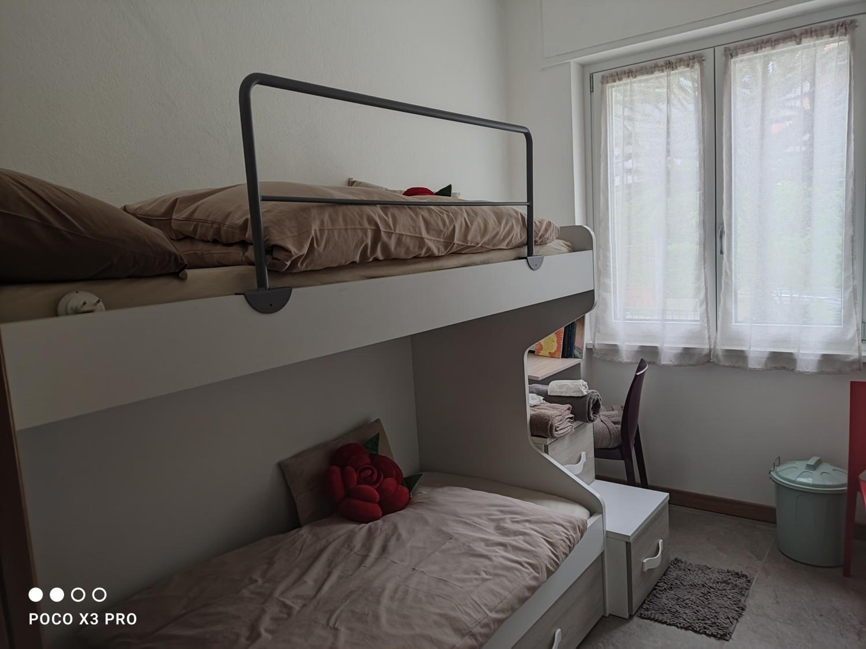 Tirano Express luxury Apartment view 4