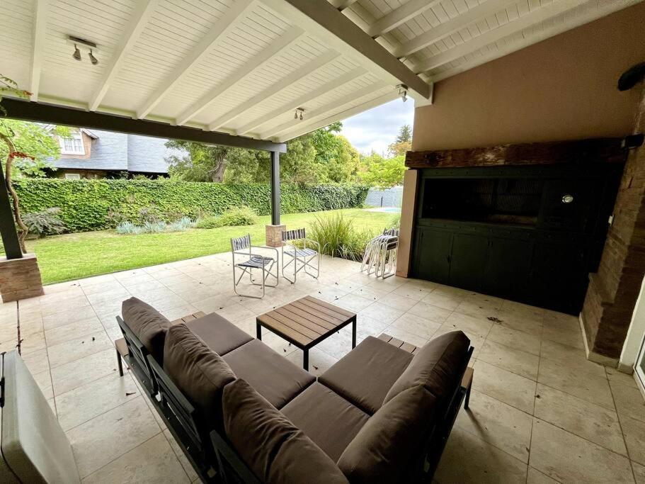 Wine Cellar House, in Chacras de Coria!