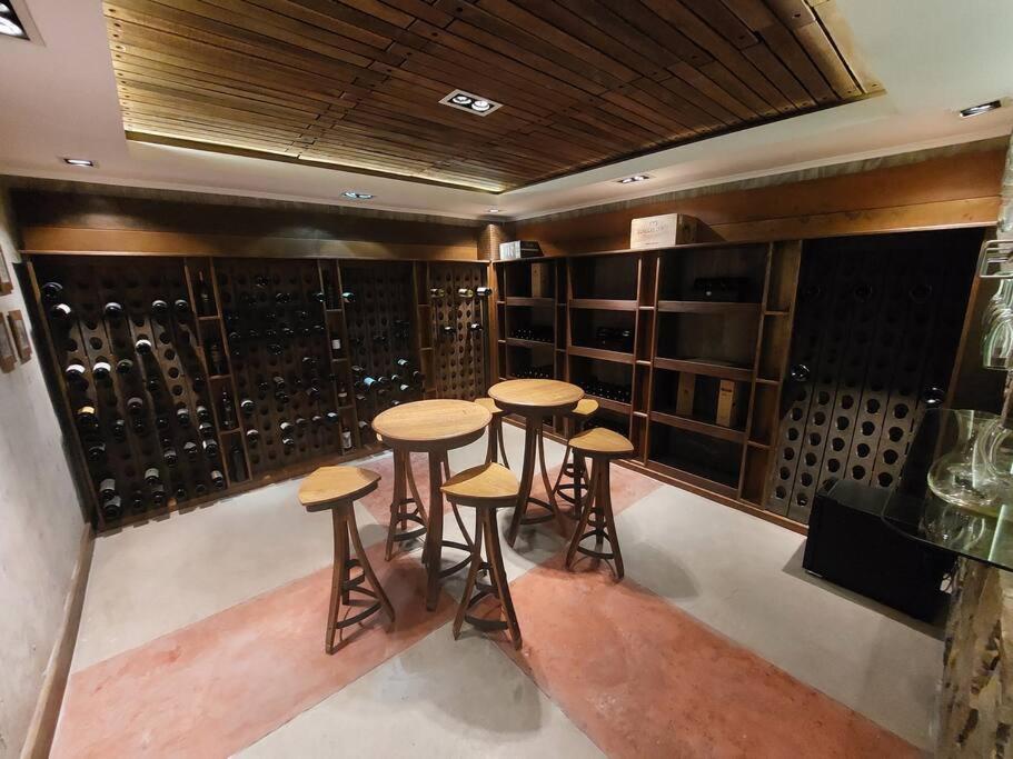 Wine Cellar House, in Chacras de Coria!