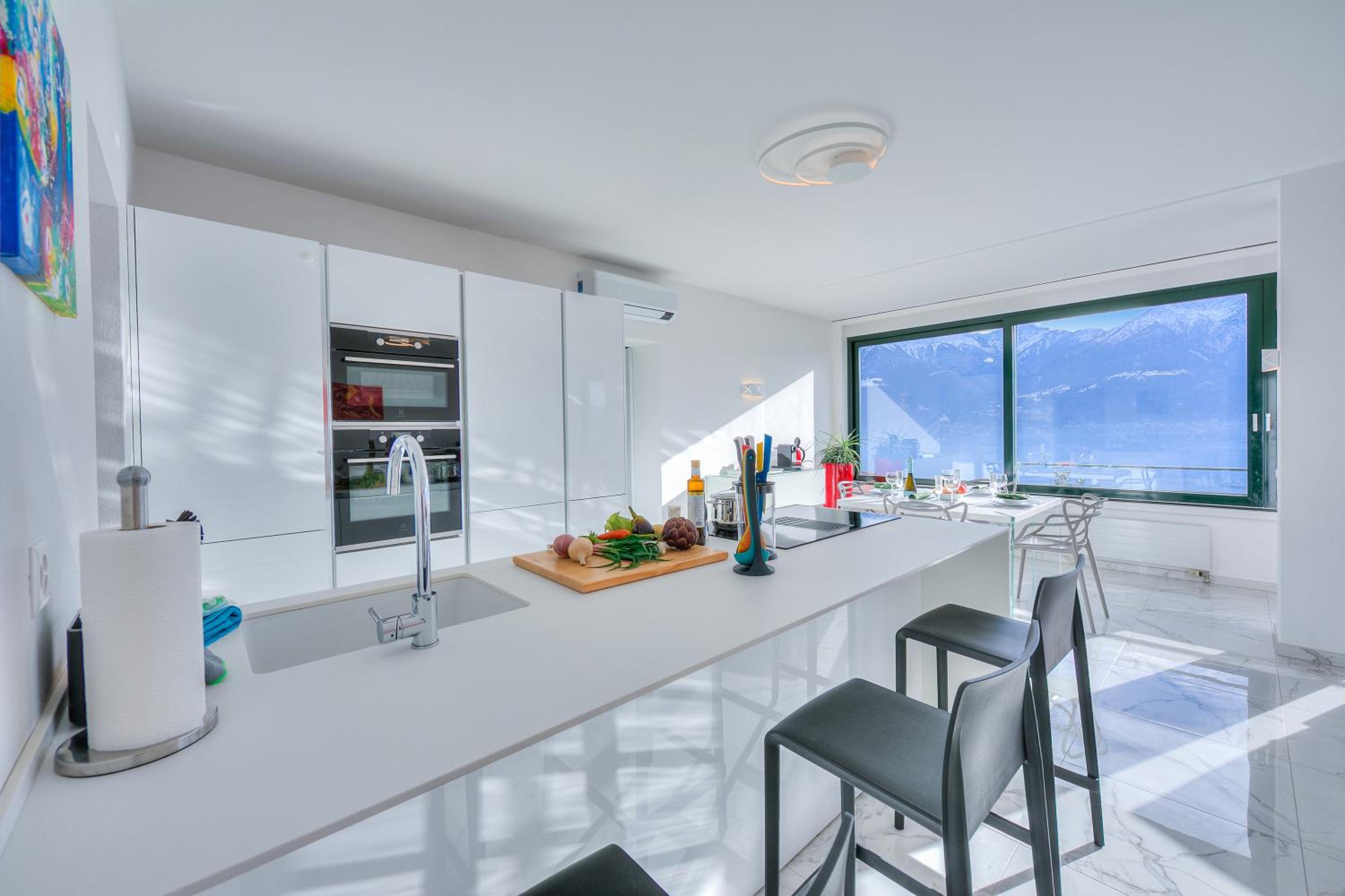 Wonderful Blick Apartment Orselina - Happy Rentals