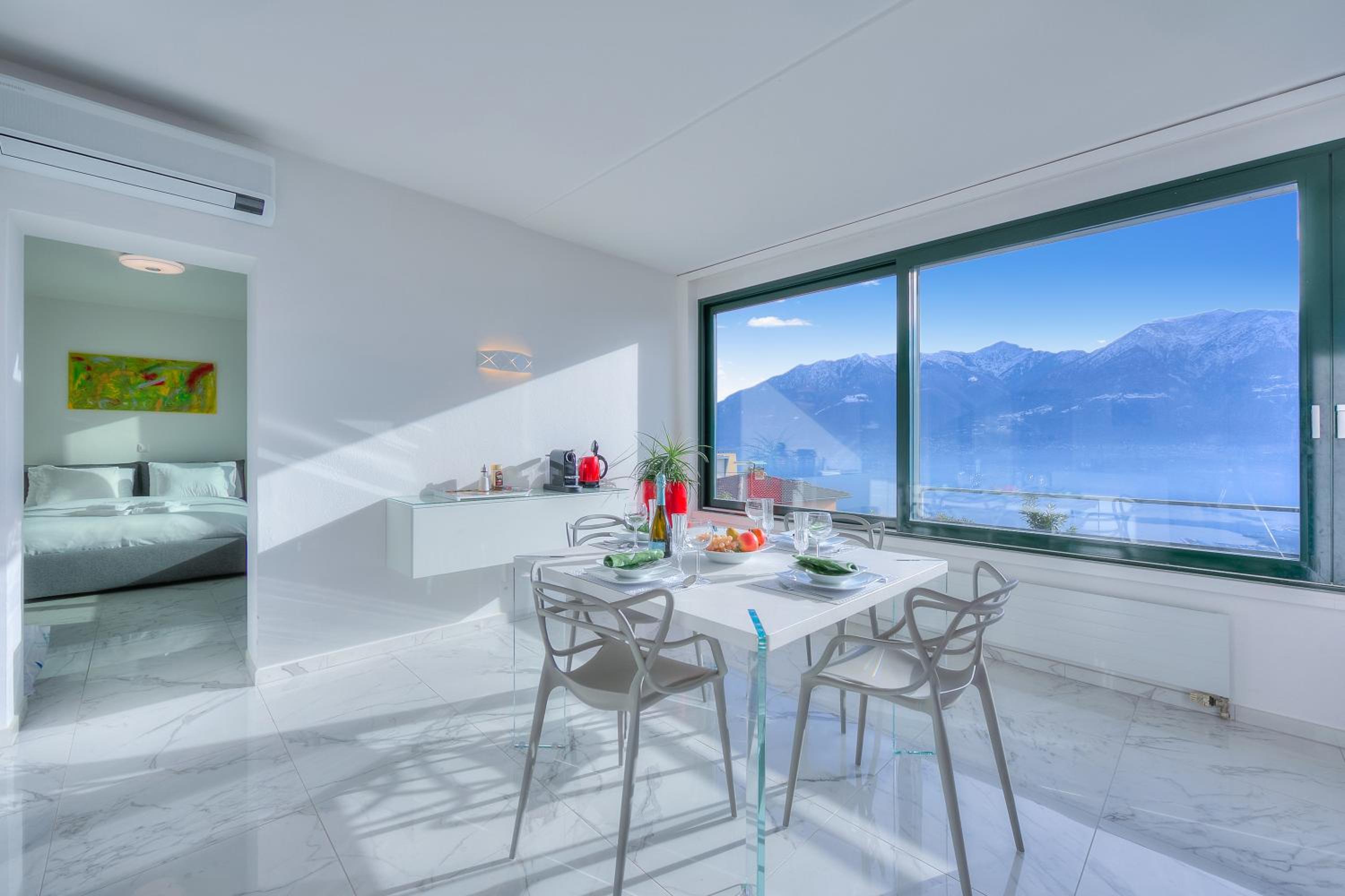Wonderful Blick Apartment Orselina - Happy Rentals
