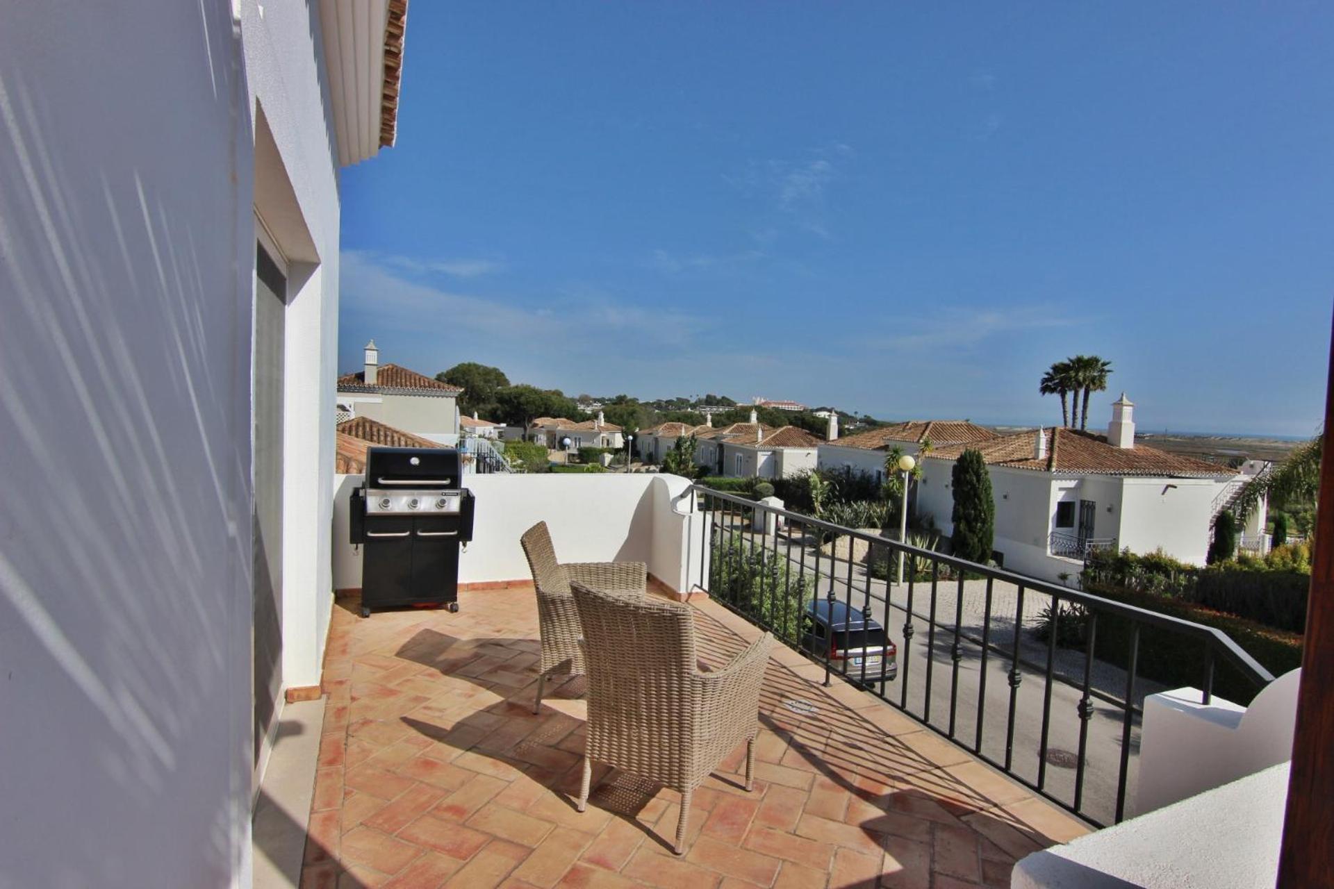 Villa Medeiros view 3
