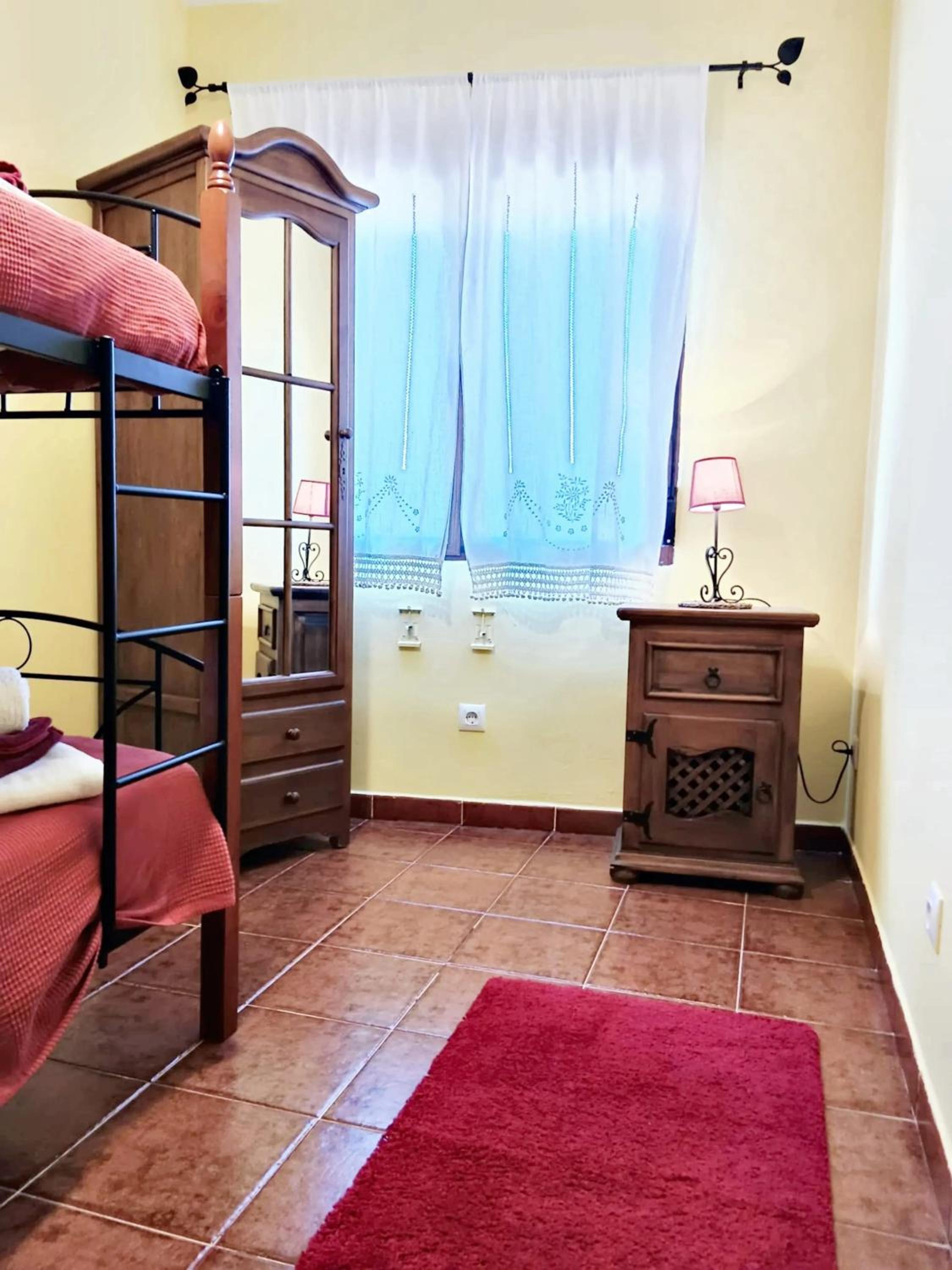 Spacious house in Cenicientos with mountain view