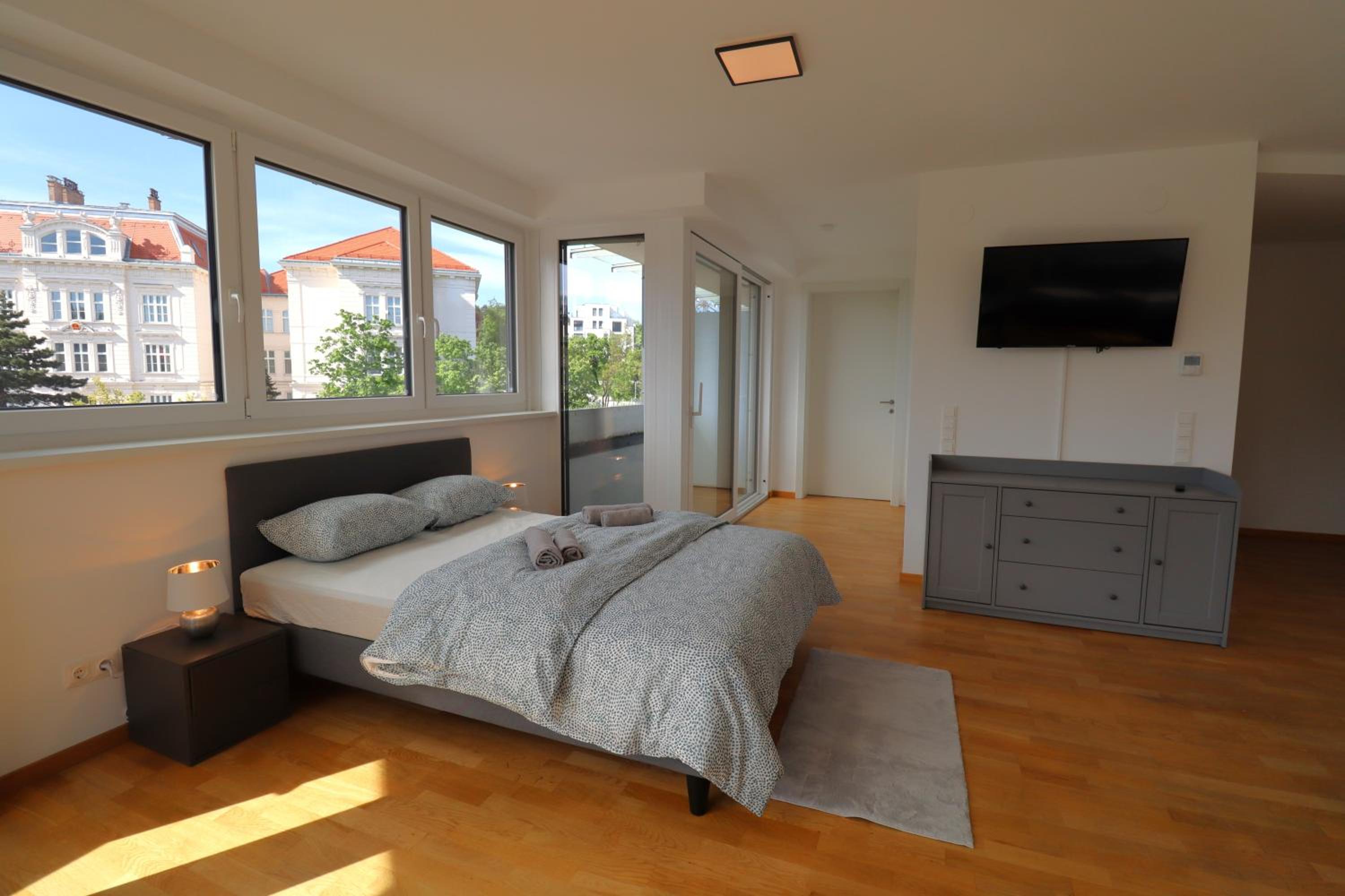 Wohnflair mit Balkon T25