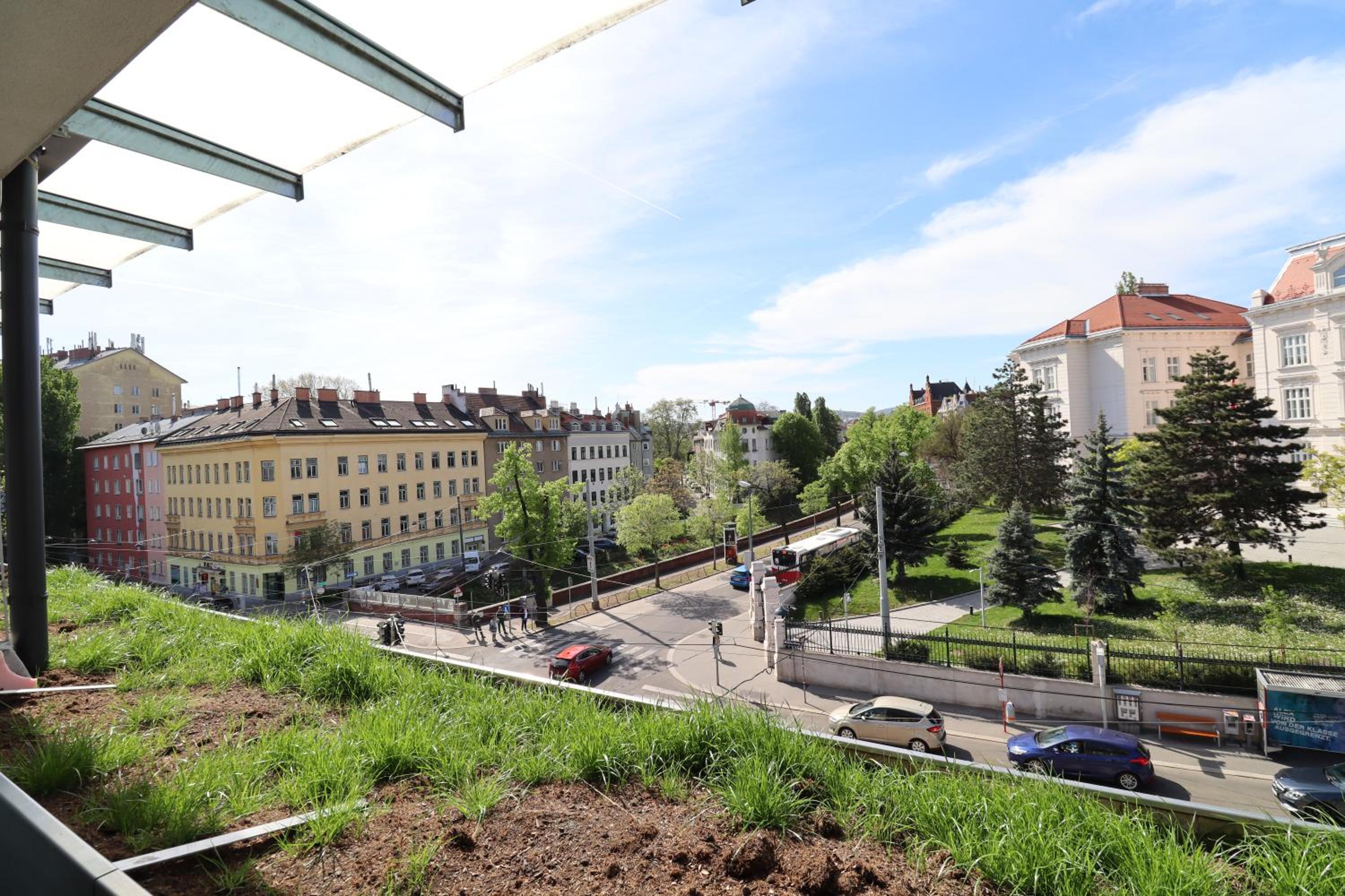 Wohnflair mit Balkon T25