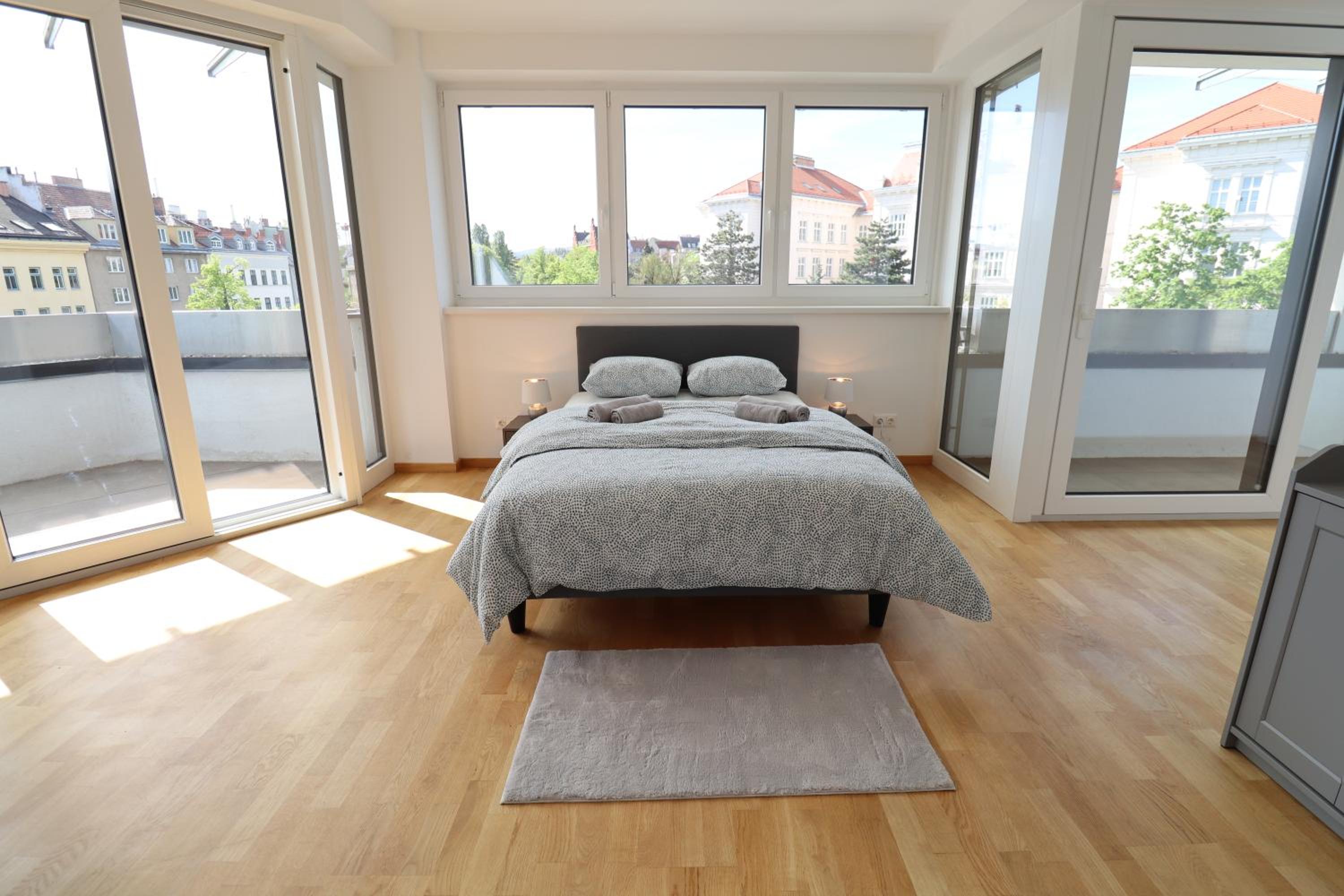 Wohnflair mit Balkon T25