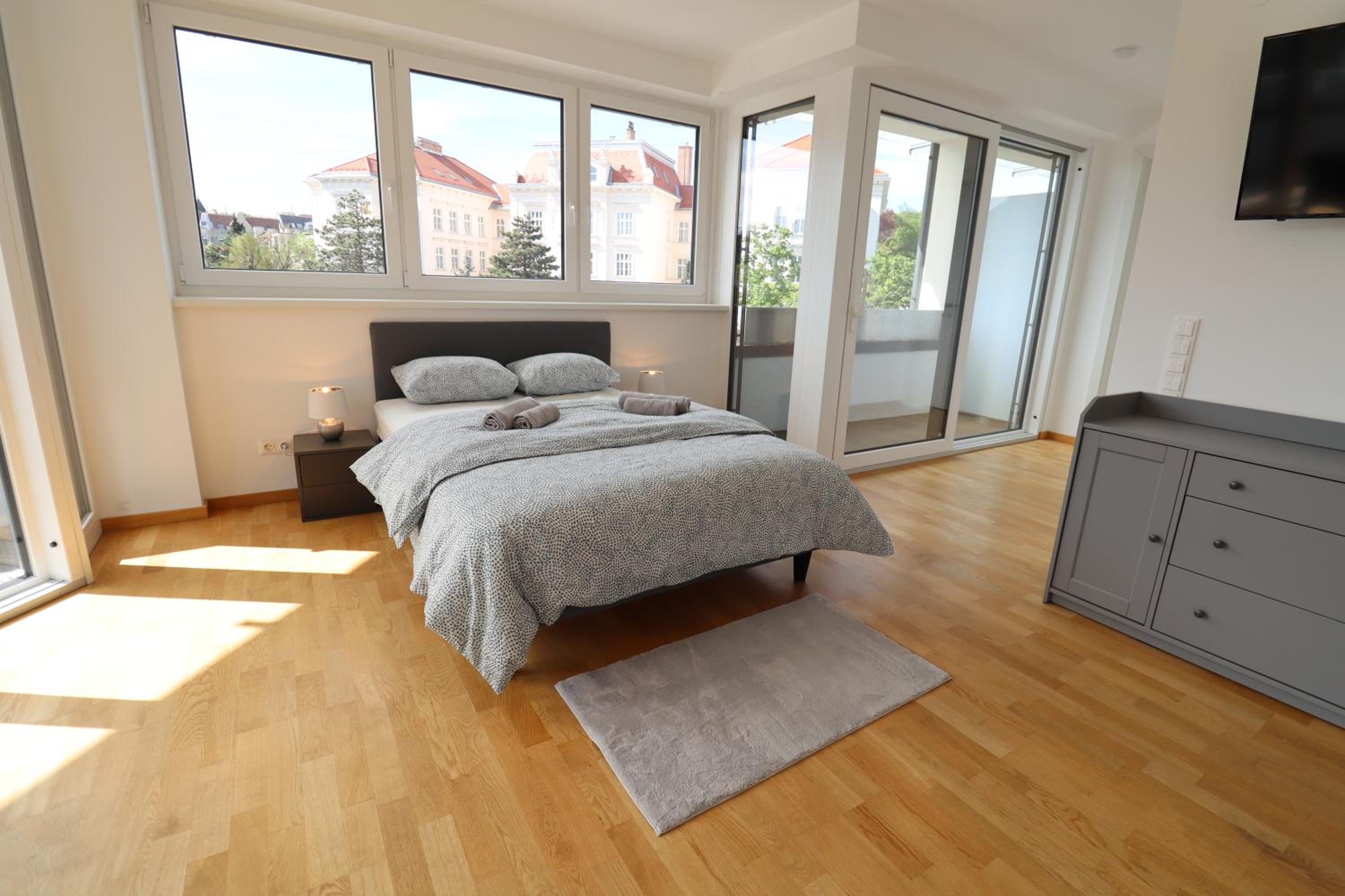 Wohnflair mit Balkon T25