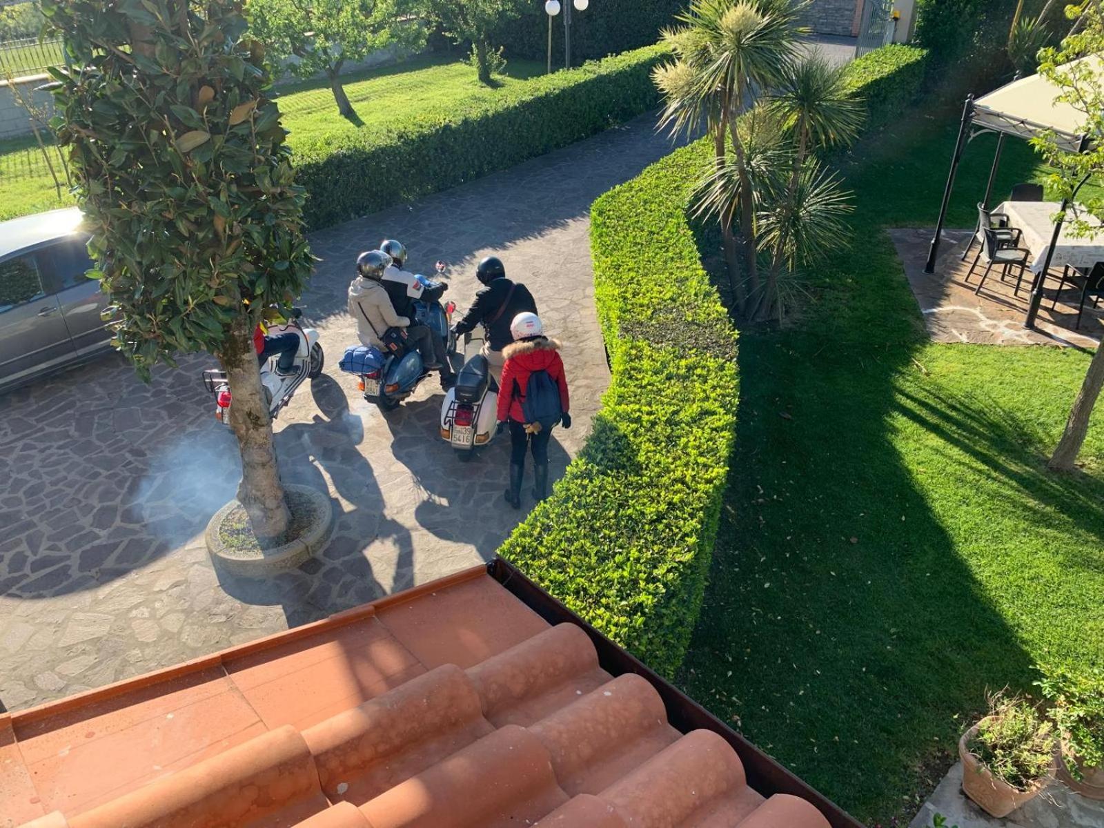 Photo 18
