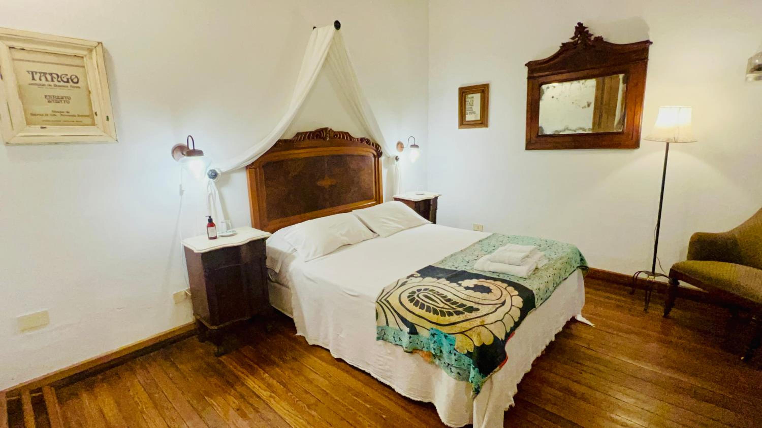 Antigua Casona Bed & Breakfast