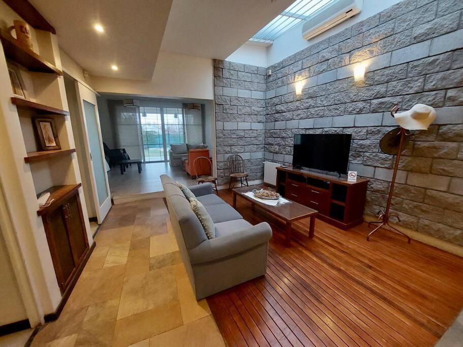 Casa Olivia en Chacras de Coria!